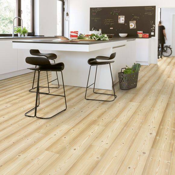 Quick-Step Impressive 8mm Natural Pine IM1860