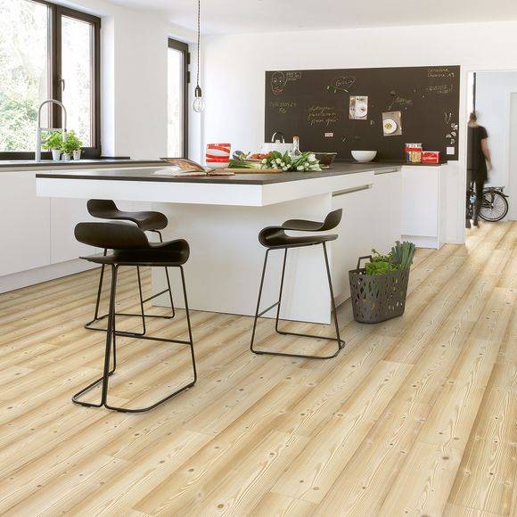 Quick-Step Impressive Ultra 12mm Natural Pine IMU1860
