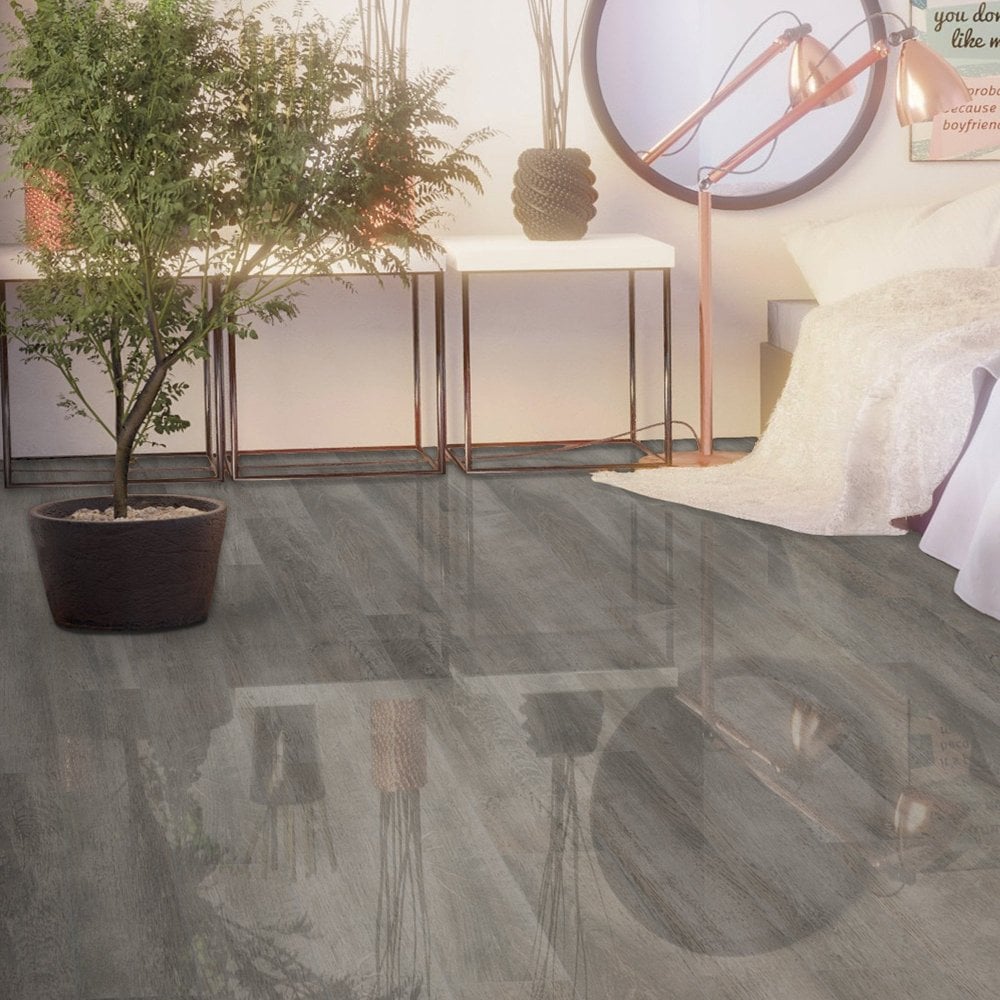 Falquon Flooring High Gloss 4V 8mm White Oak Laminate Flooring