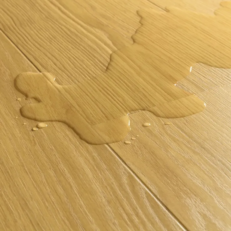 Quick-Step Impressive Ultra 12mm Laminate Bourbon Oak IMU8260 - Image 3